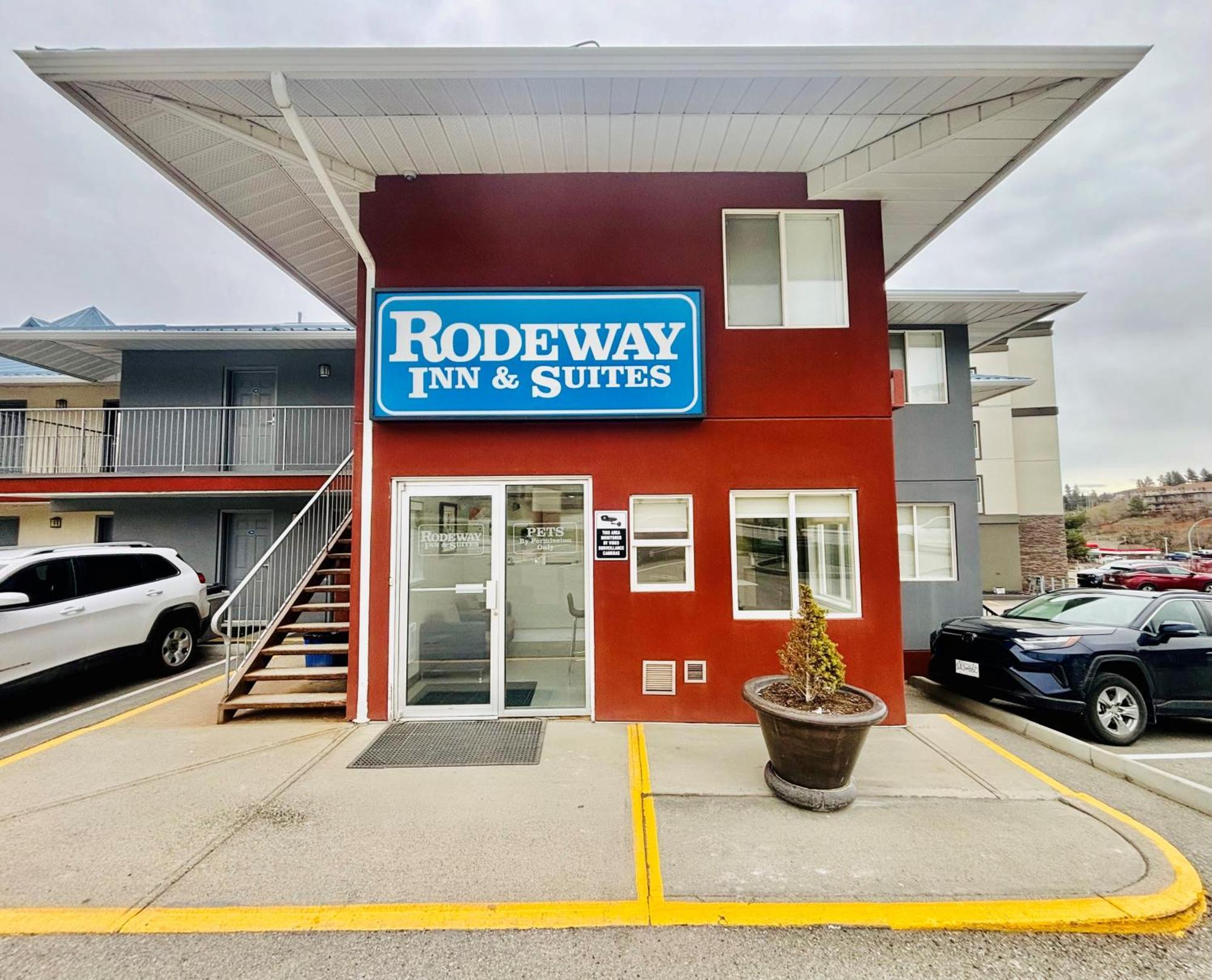 Hotel Rodeway & 3*