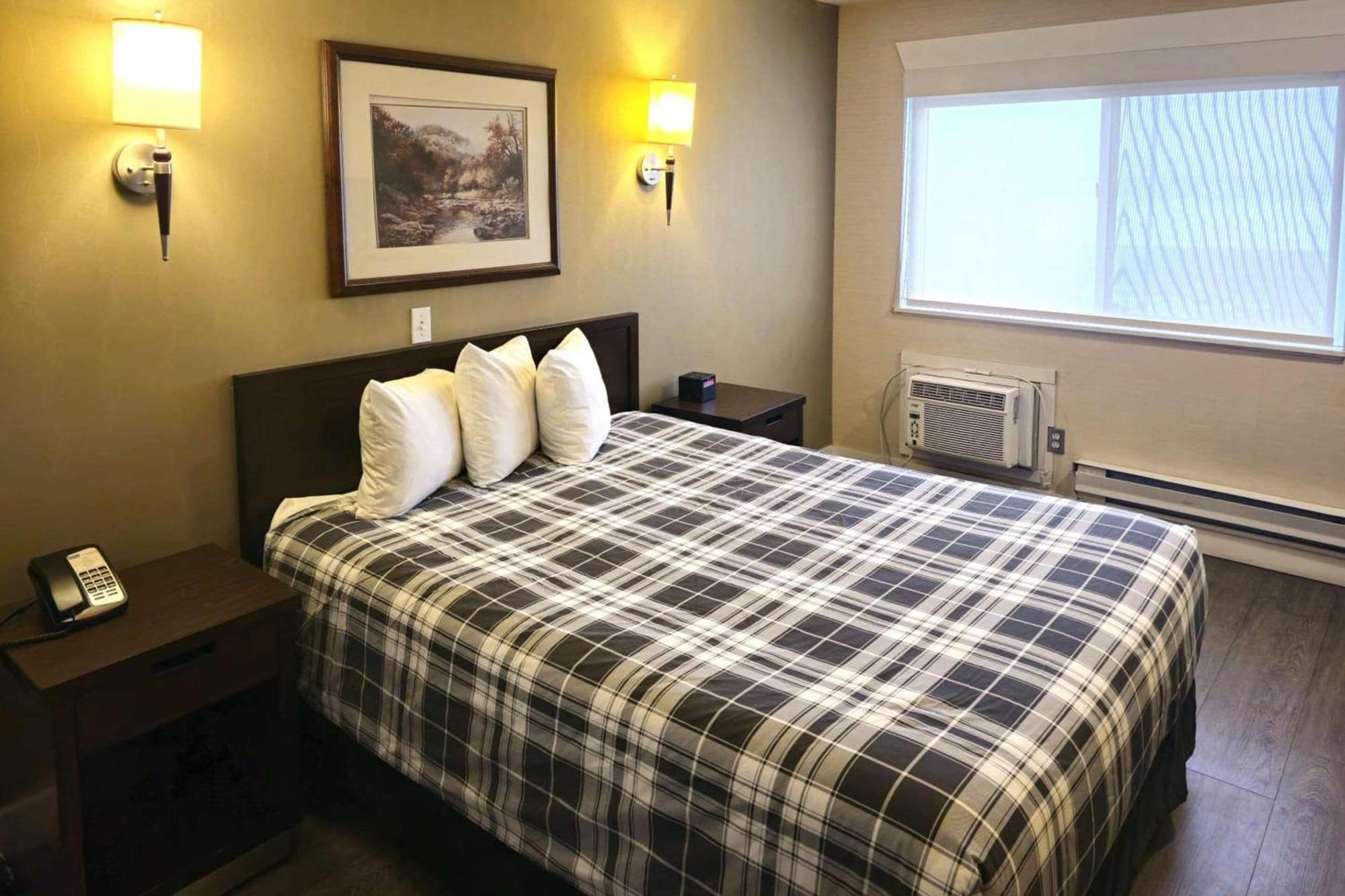 Hotel Rodeway & 3*